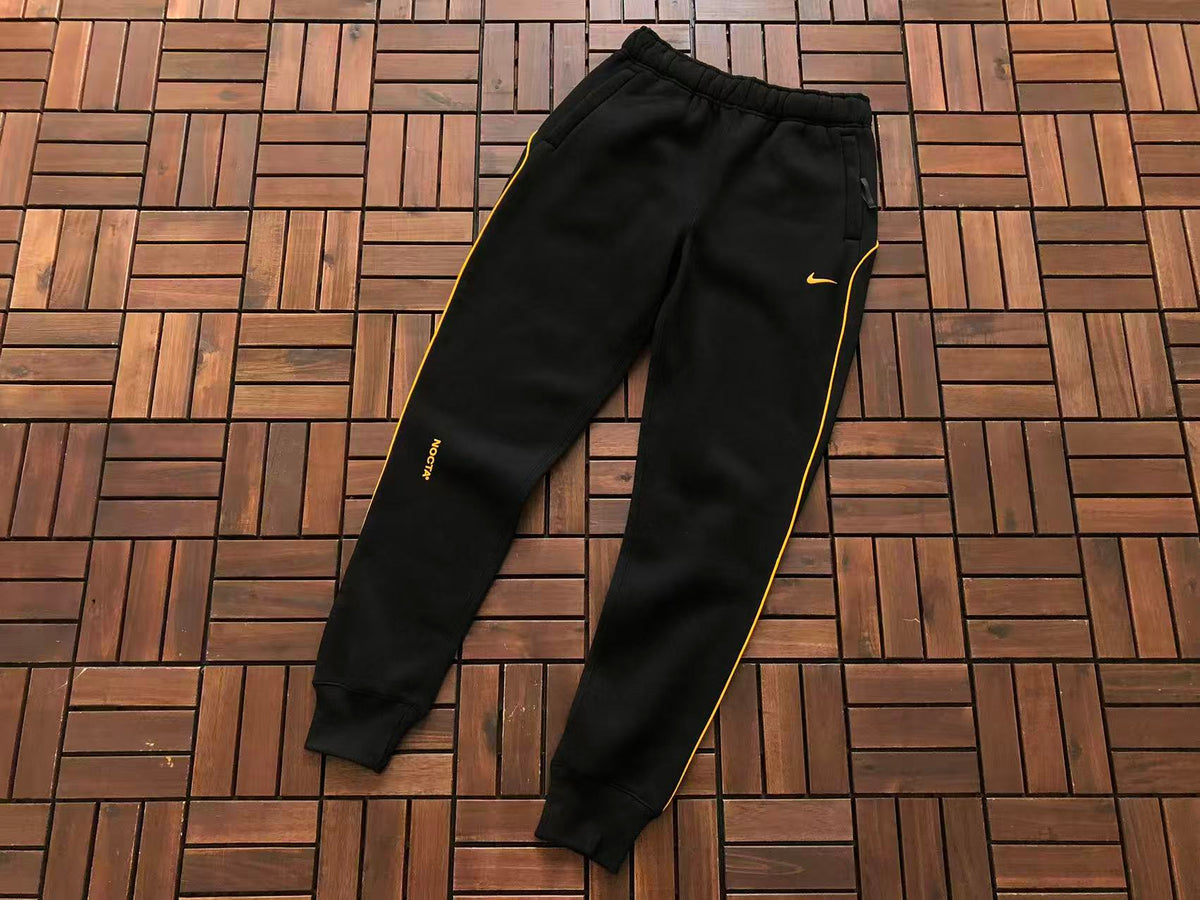 Nocta Essentials All Black