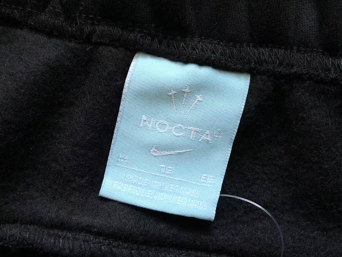 Nocta Essentials All Black
