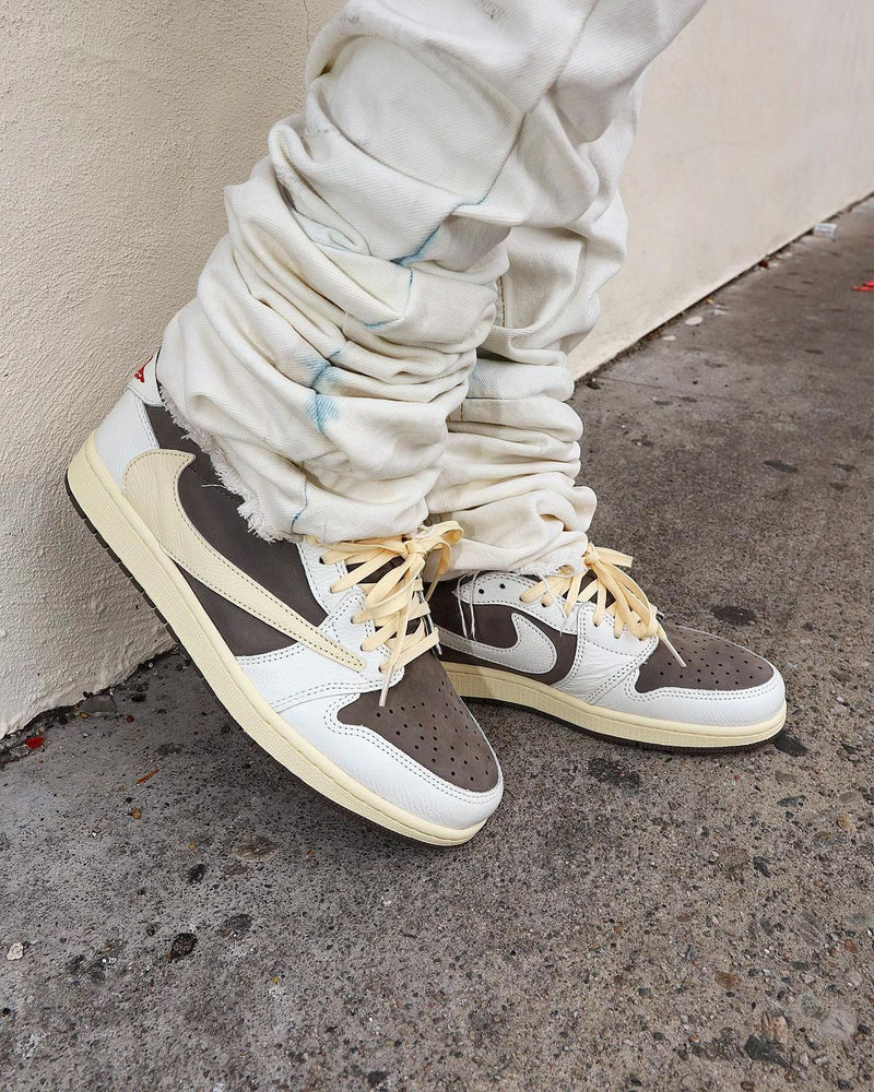 AJ 1 LOW TS Reverse Moncha