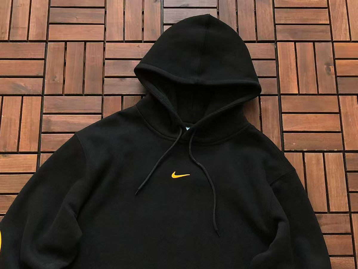 Nocta Essentials All Black