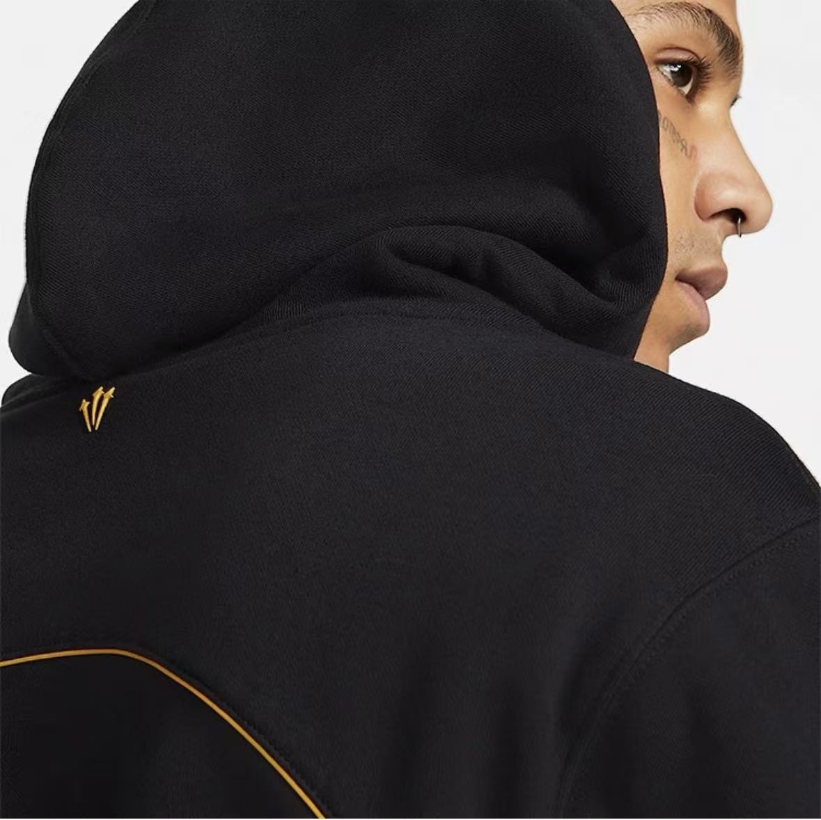 Nocta Essentials All Black