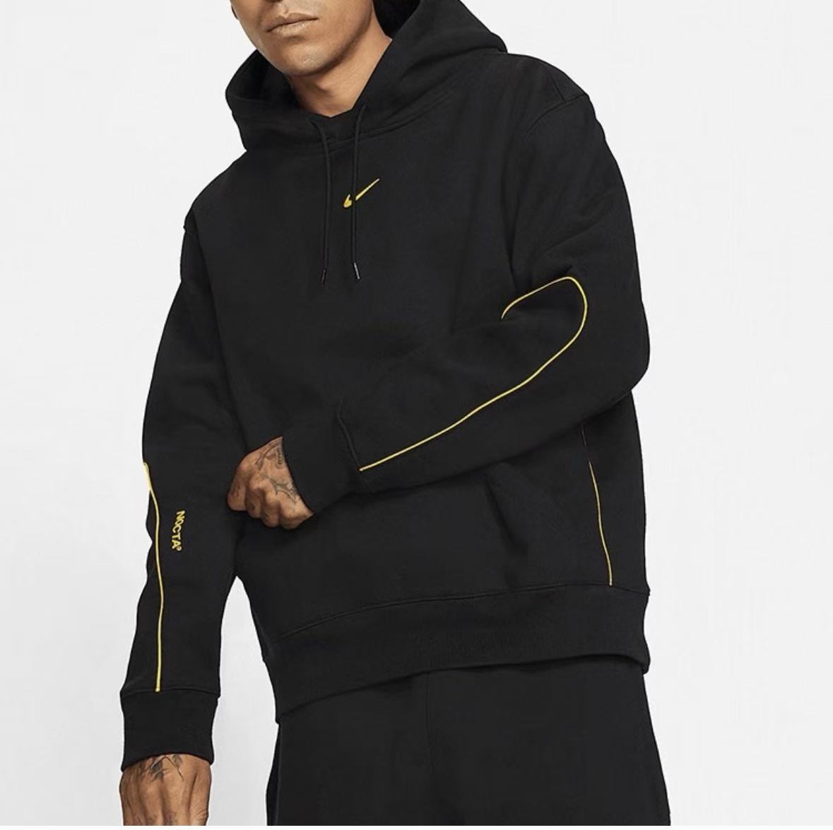 Nocta Essentials All Black